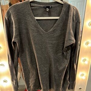 Grey v neck sweater